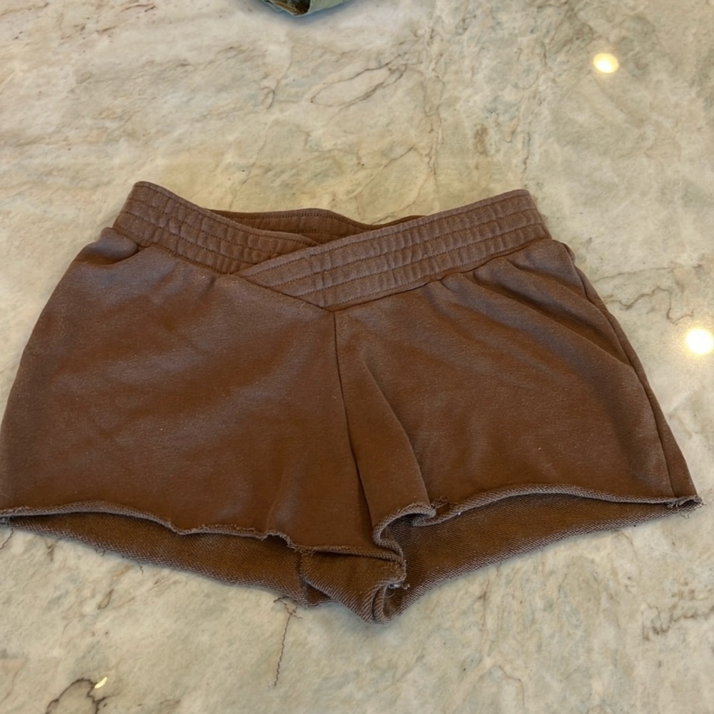 Urban Outfitters - Out From Under shorts